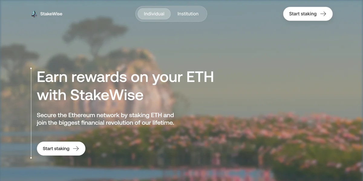 StakeWise homepage, an ETH DeFi staking platform with vaults and the osETH token